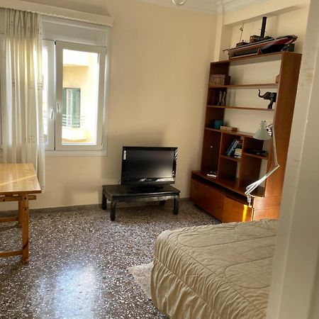 Quiet Bright Just Renewed Top Floor At Lycabetous Атина Екстериор снимка